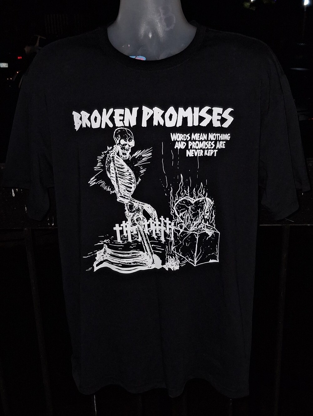 New With Tags Broken Promises Words Mean Nothing T Shirt Size Large